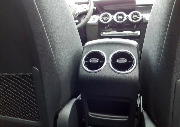 Mercedes-Benz EQB cena 279999 przebieg: 4, rok produkcji 2023 z Golina małe 529